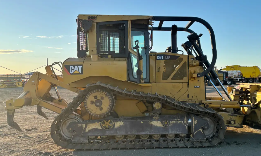 2012 CATERPILLAR CAT D6T LGP Dozer for Sale